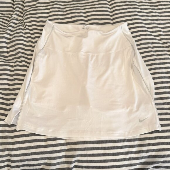 Nike Dri-FIT Skort Skirt with Built-in Shorts & Pockets | White | Large - Picture 1 of 4